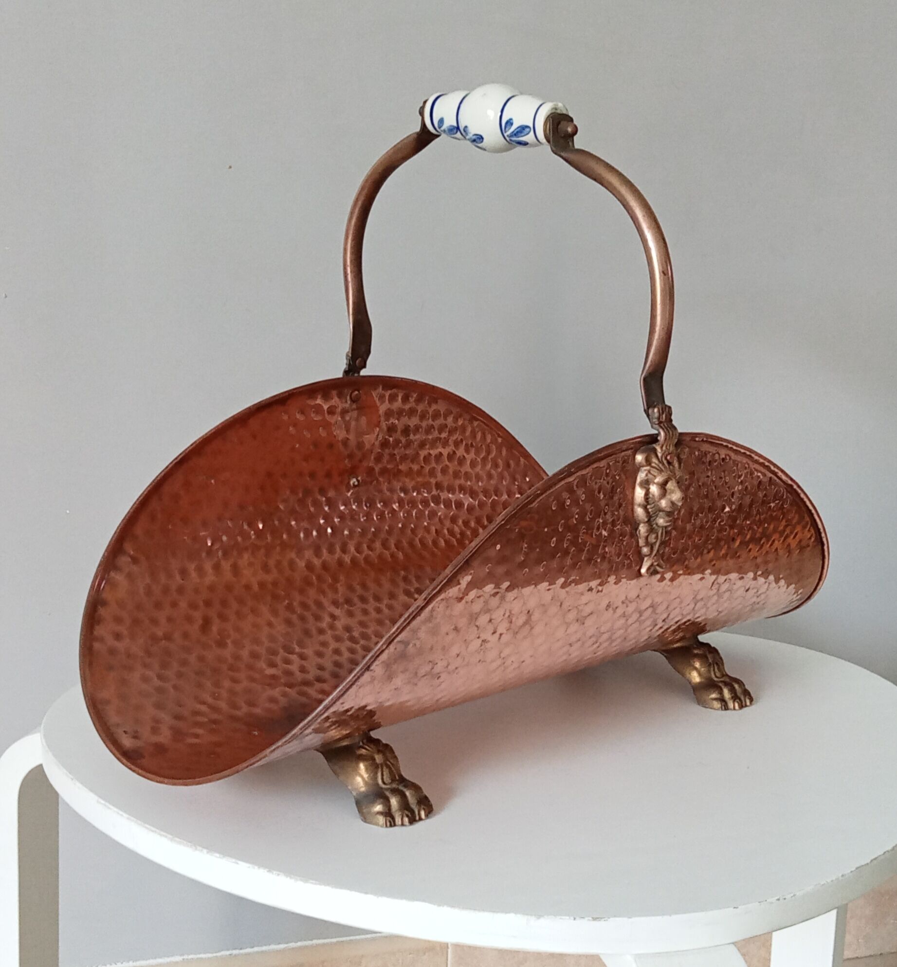 Old log holder in copper and brass