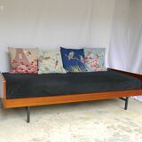 Daybed A.R.P. Pierre Guariche 1955
