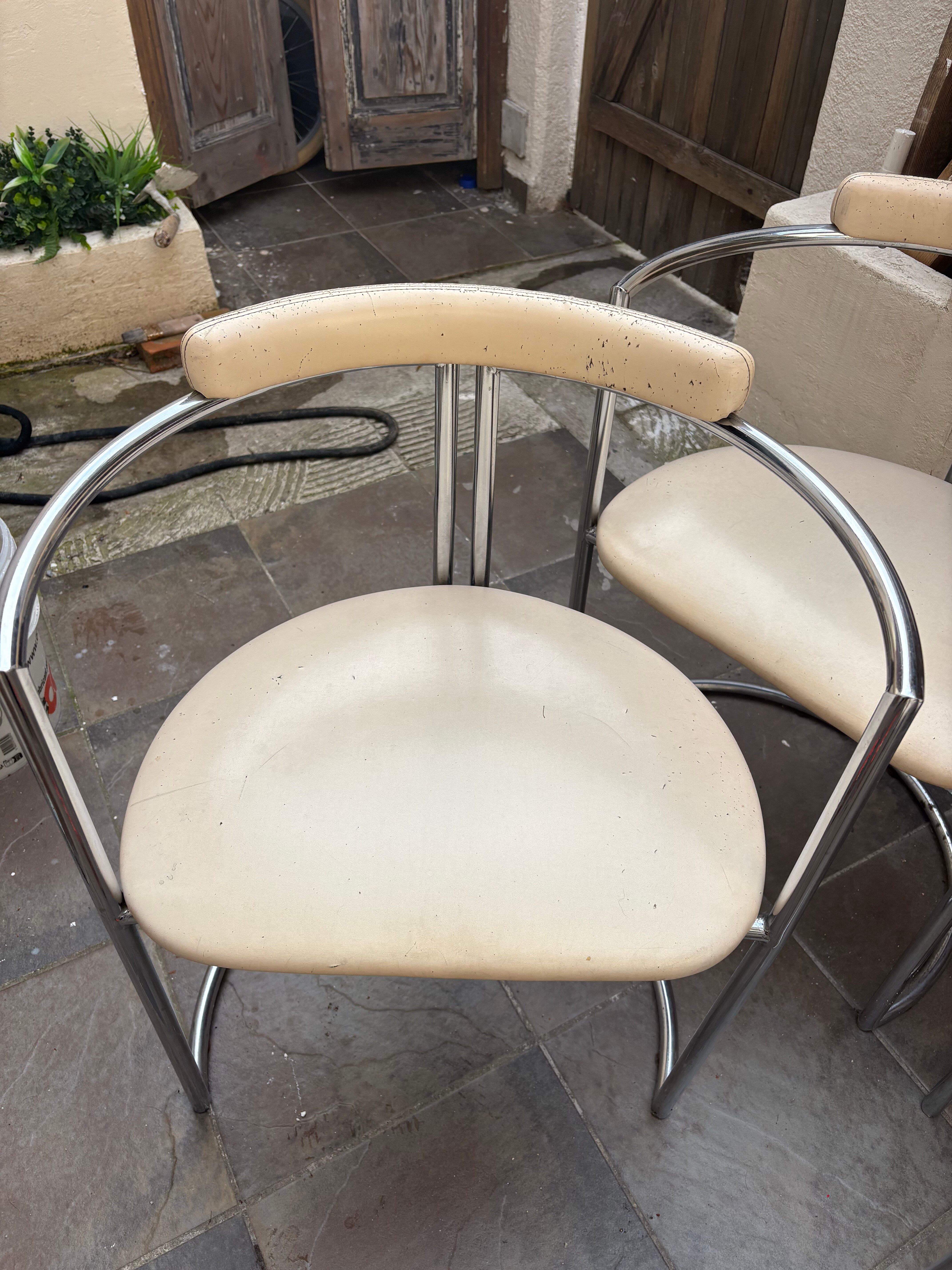 Chaises vintage