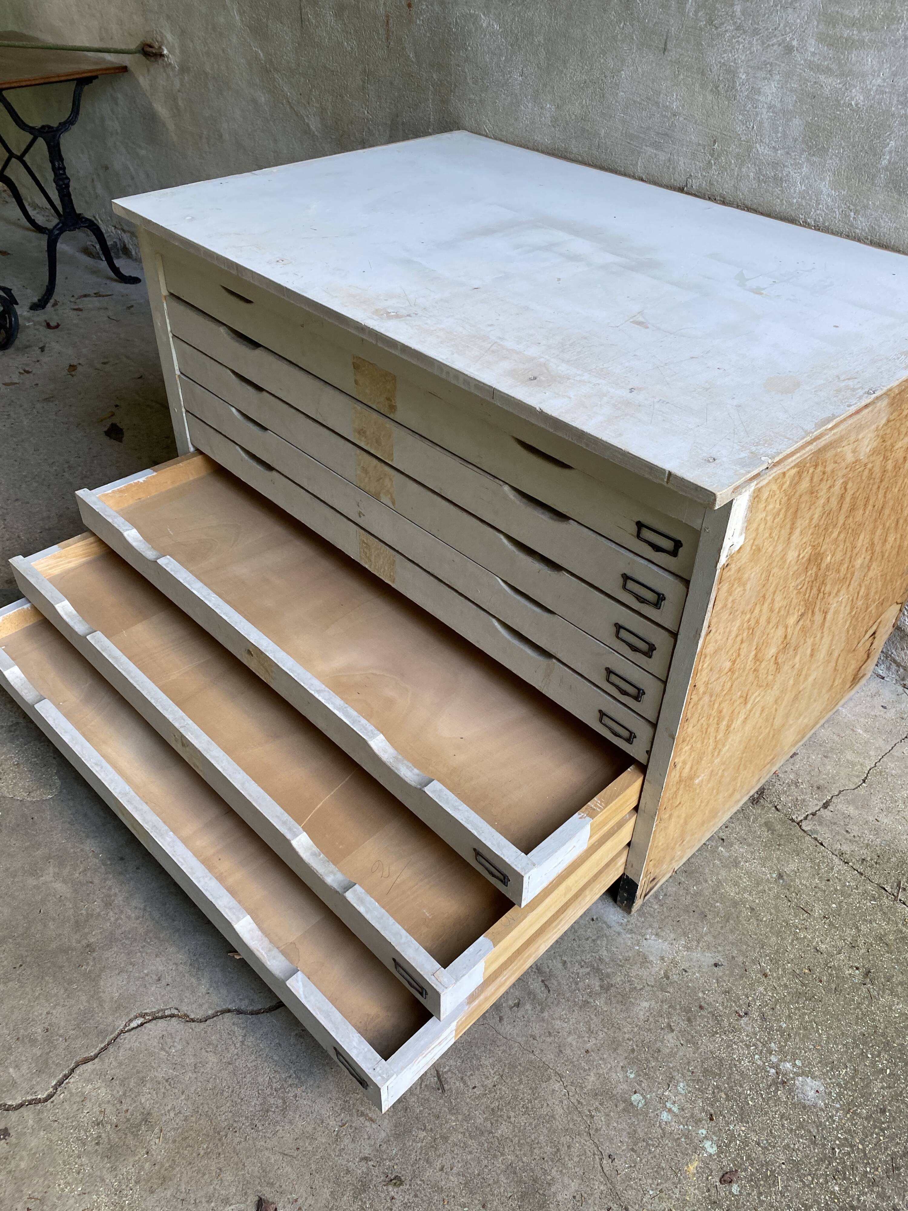 Map cabinet, vintage wooden architect's plan cabinet with 8 drawers