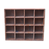 Ancien casier en bois