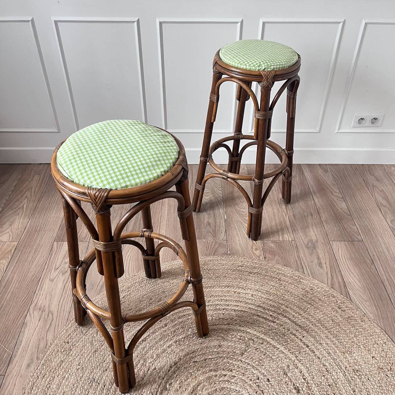 Paire de tabourets de bar