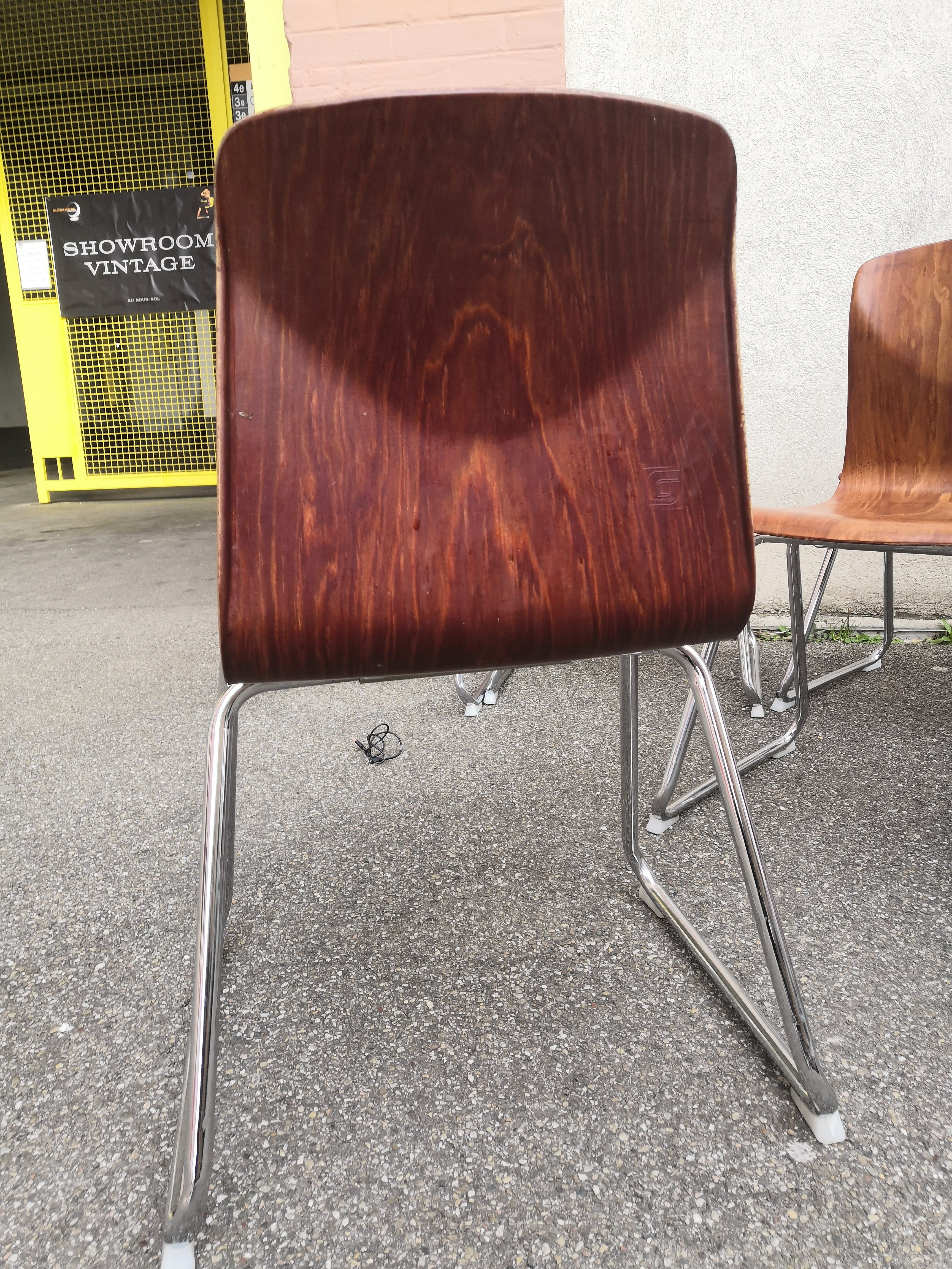 9 Pagholz Thur-Op-Seat chairs