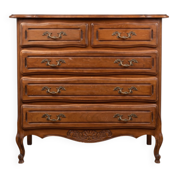 Wooden chest of drawers