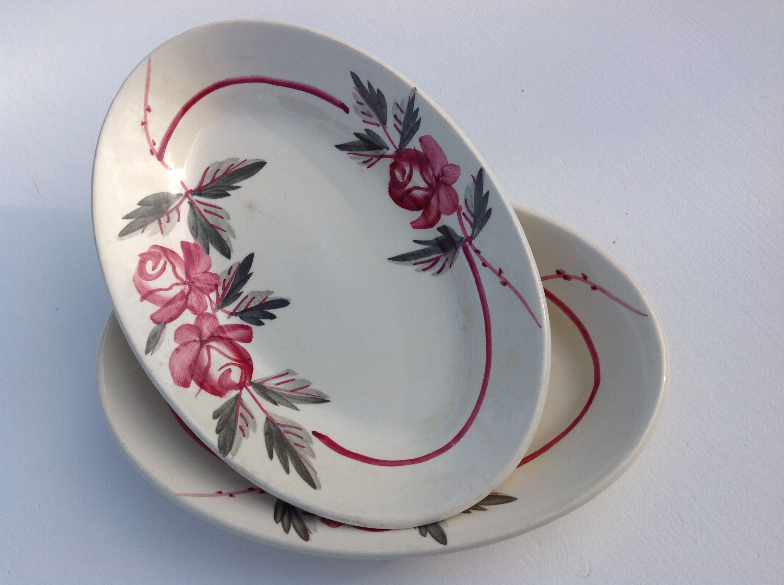 Two raviers of the earthenware factories of Sarreguemines / vintage years 60-70