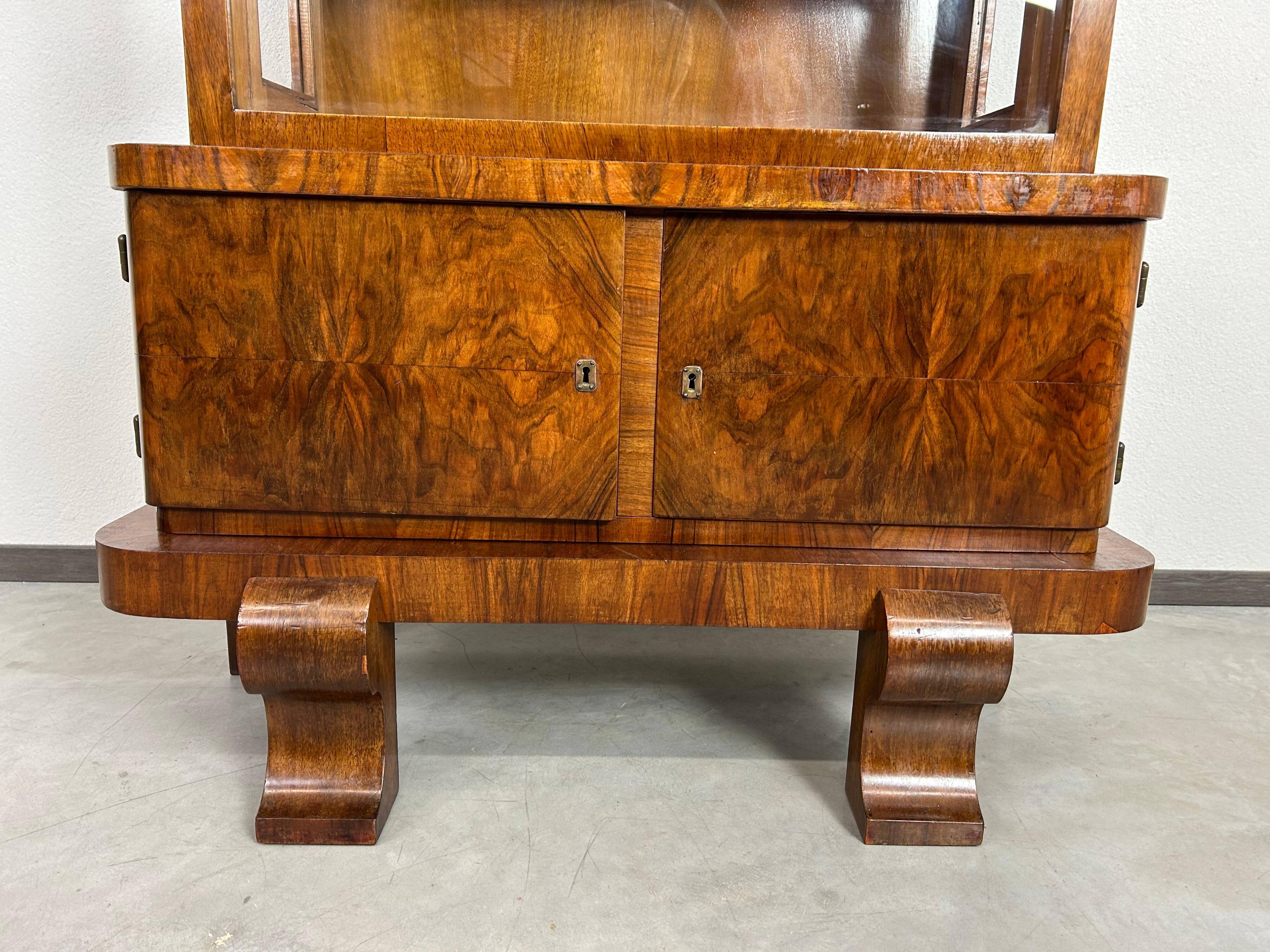 Art Deco display cabinet