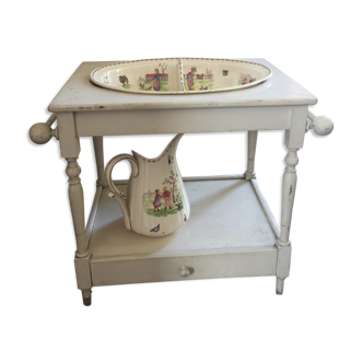 Old toilet furniture for children