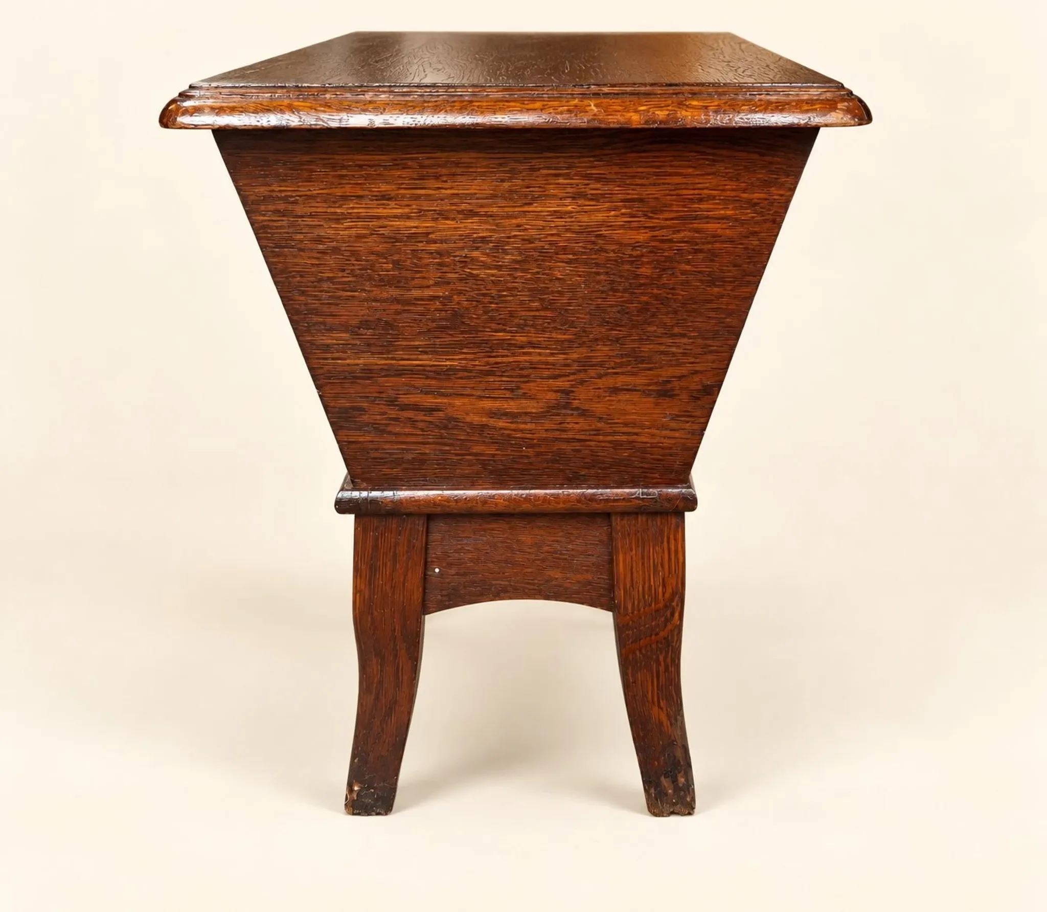 English oak Arts & Crafts chest – sabre legs, red lining