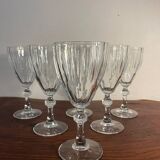 Verre à pied décor ciselé vin eau