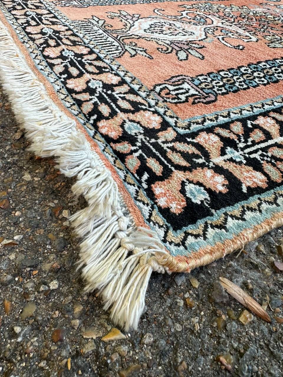 Turkish Persian Carpet Handwoven in Vegetable Silk (Bazaar 54 Istanbul) – 90x65 cm