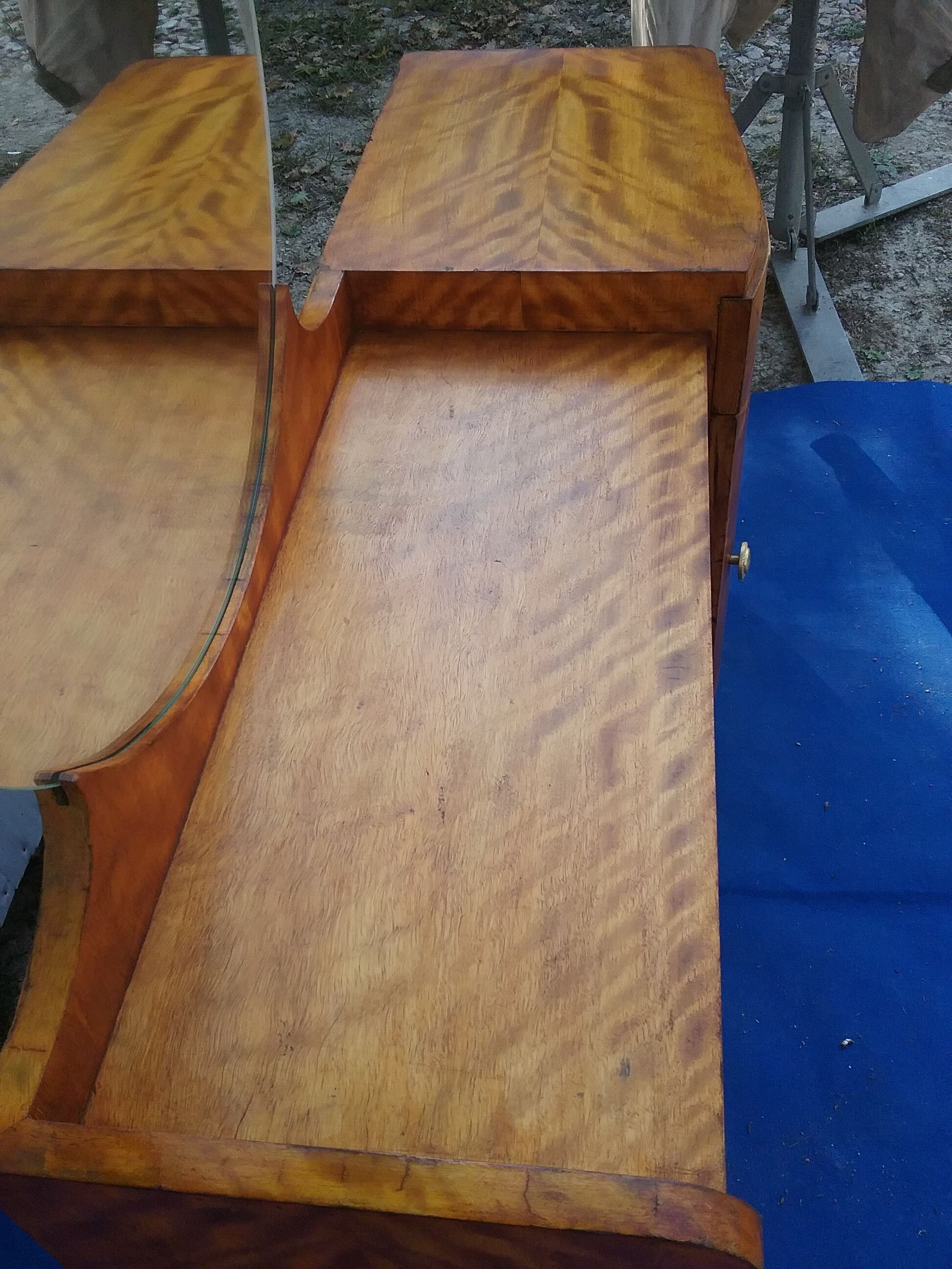 Art Deco dressing table