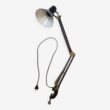 Lampe d’architecte