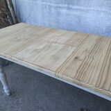 Dining table with extensions