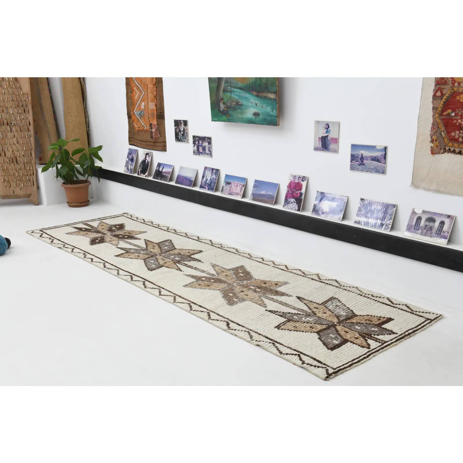 1970s vintage Turkish Oushak handmade wool cotton white runner rug 98x320