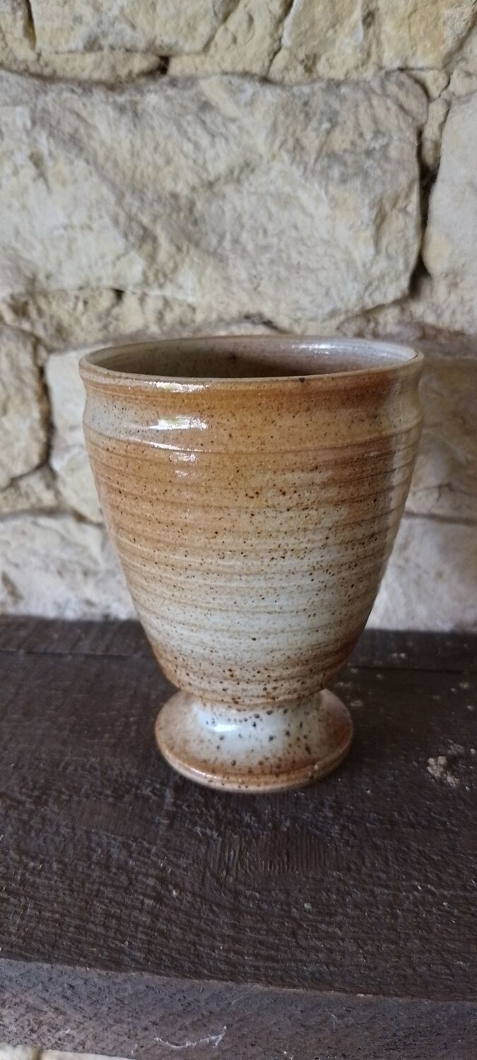 Marais Sandstone Glass