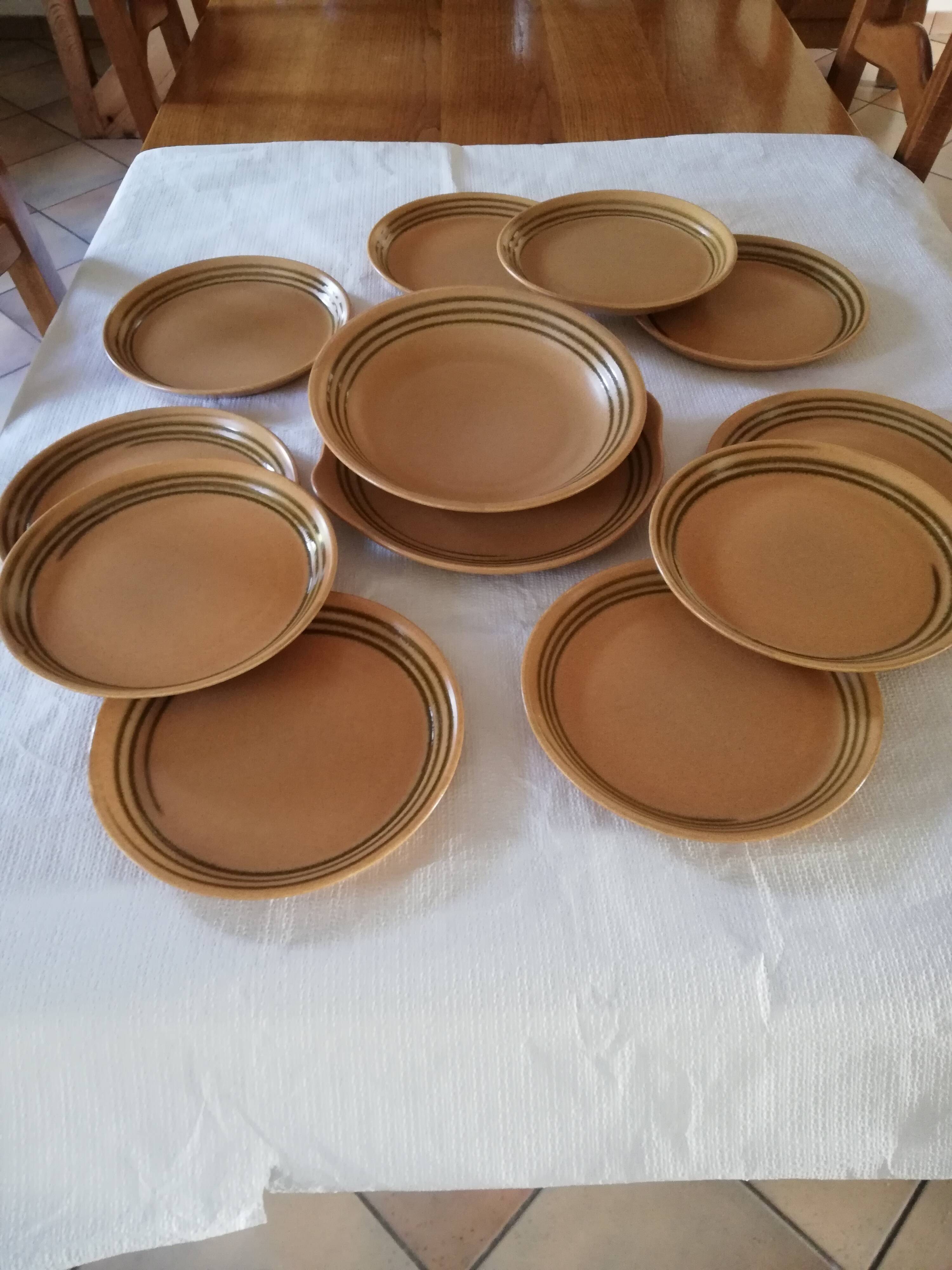 Sarreguemines stoneware service