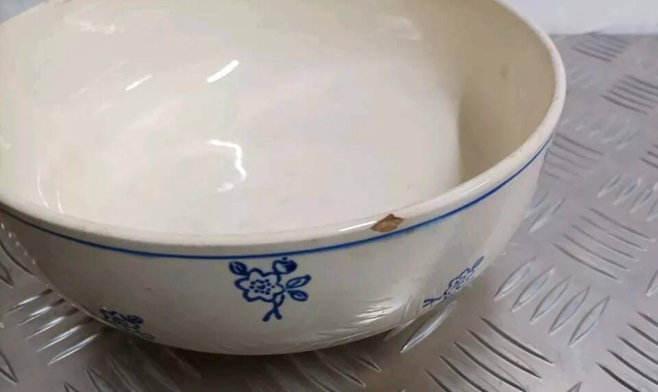 Antique Gien earthenware salad bowl