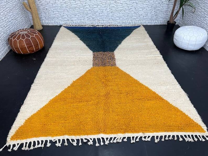 Handmade wool rug 3/2 Moroccan