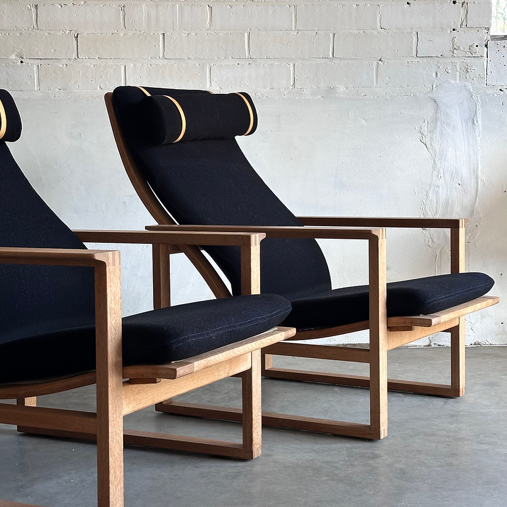 Set of 2 'BM-2254' sled chairs, Børge Mogensen, Fredericia Stolefabrik