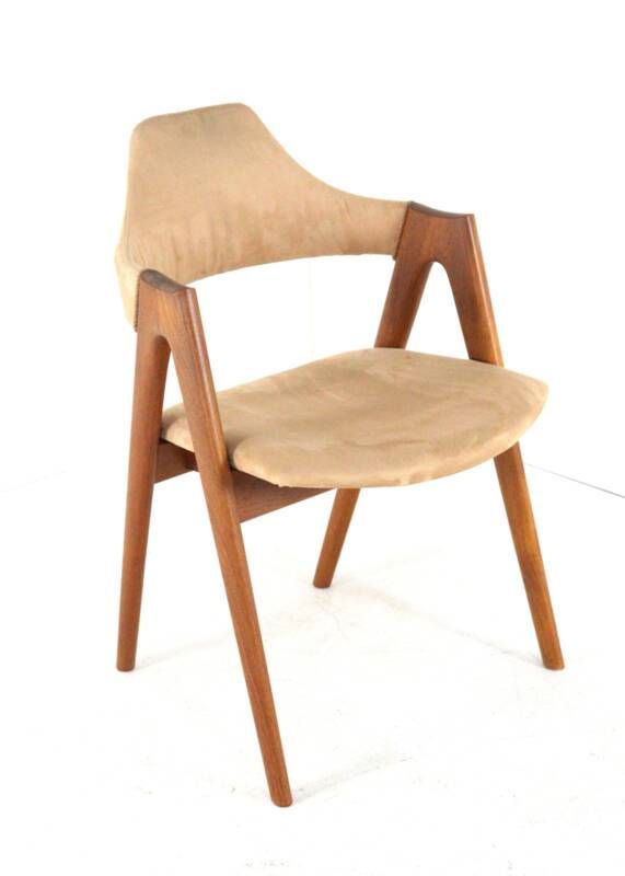 Set of 4 Kai Kristiansen for SVA Møbler model 42 / Compass Chairs