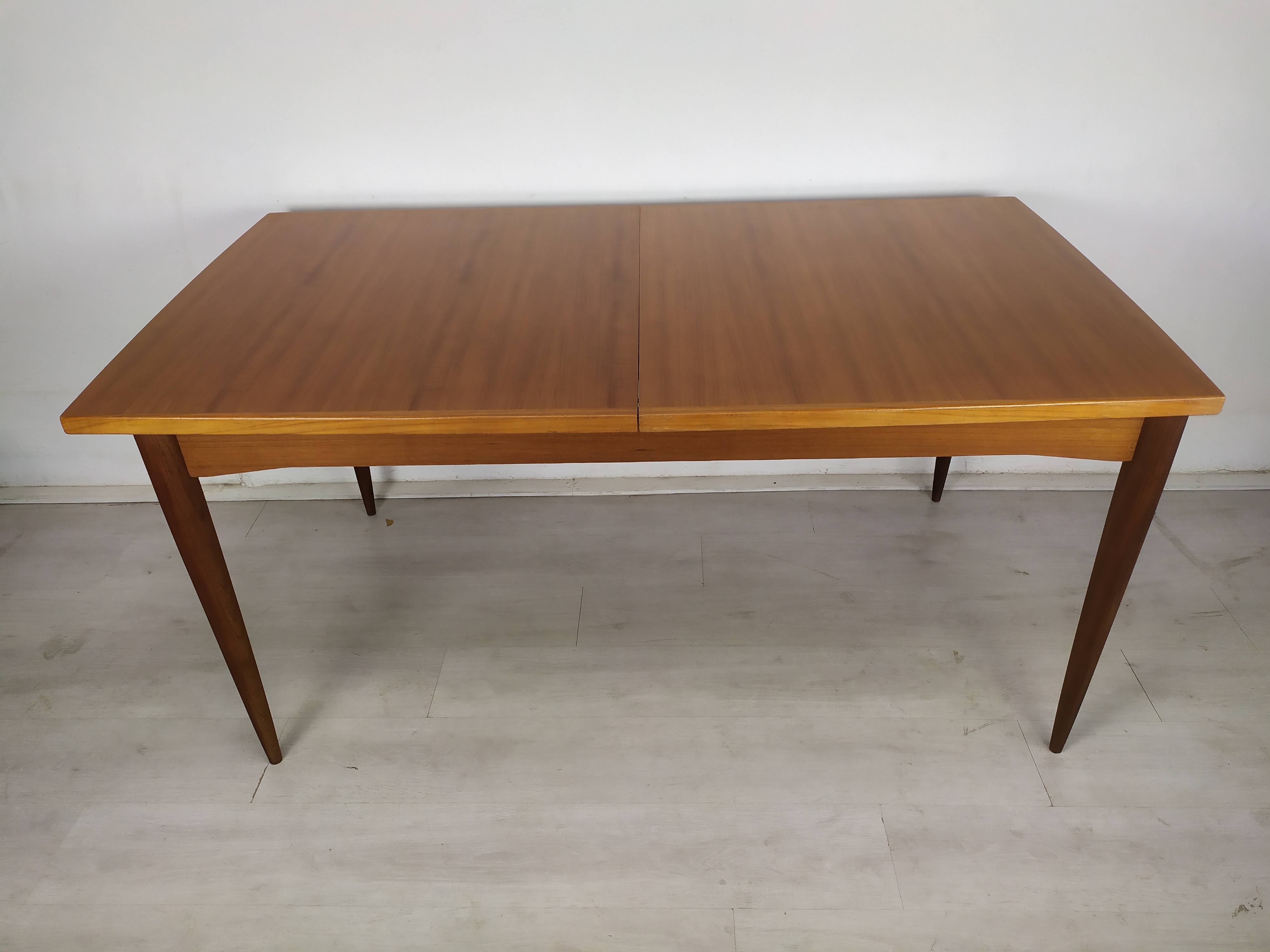 Scandinavian extendable table teak