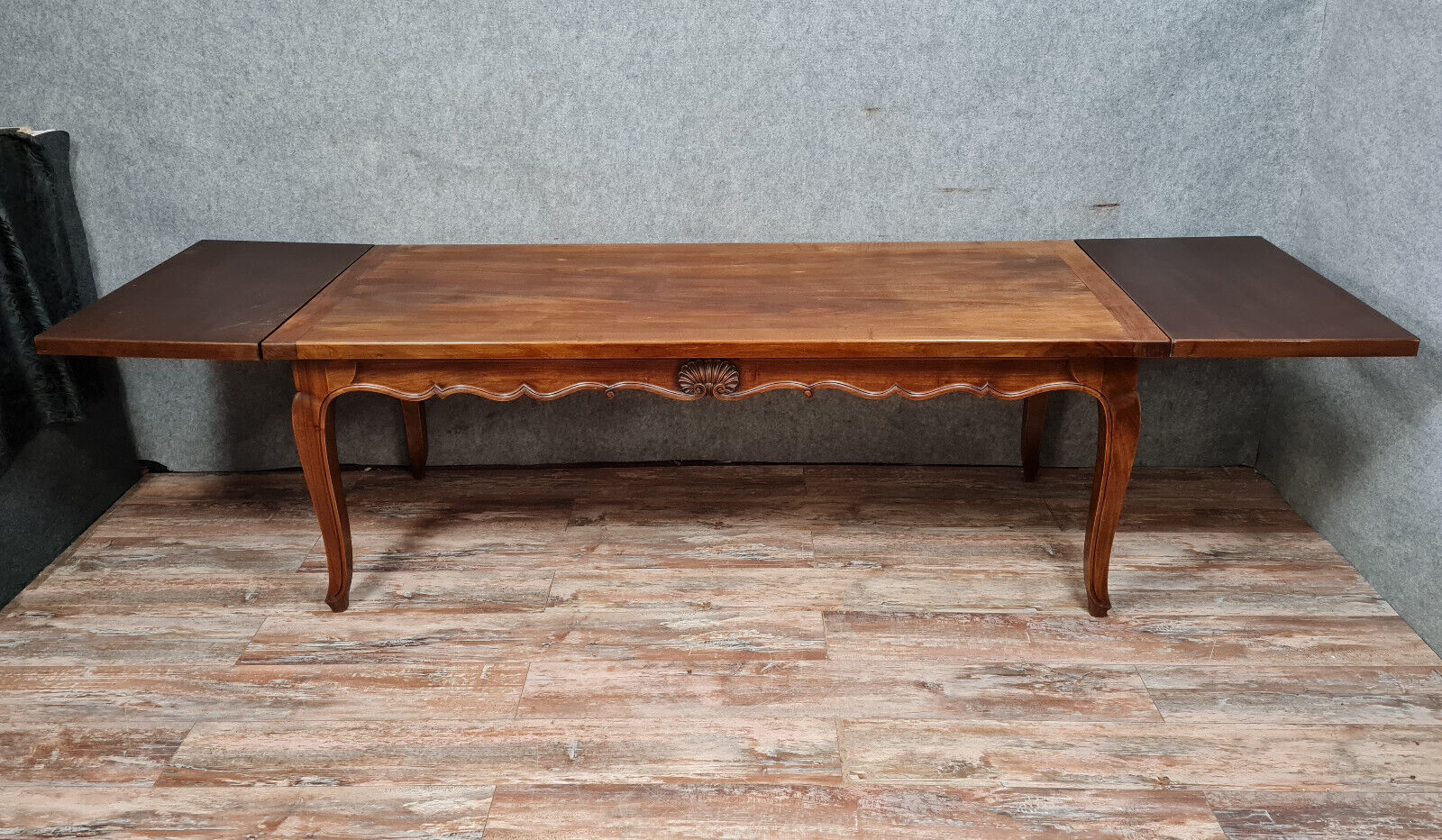 Louis XV community table in solid walnut around 1880-1900