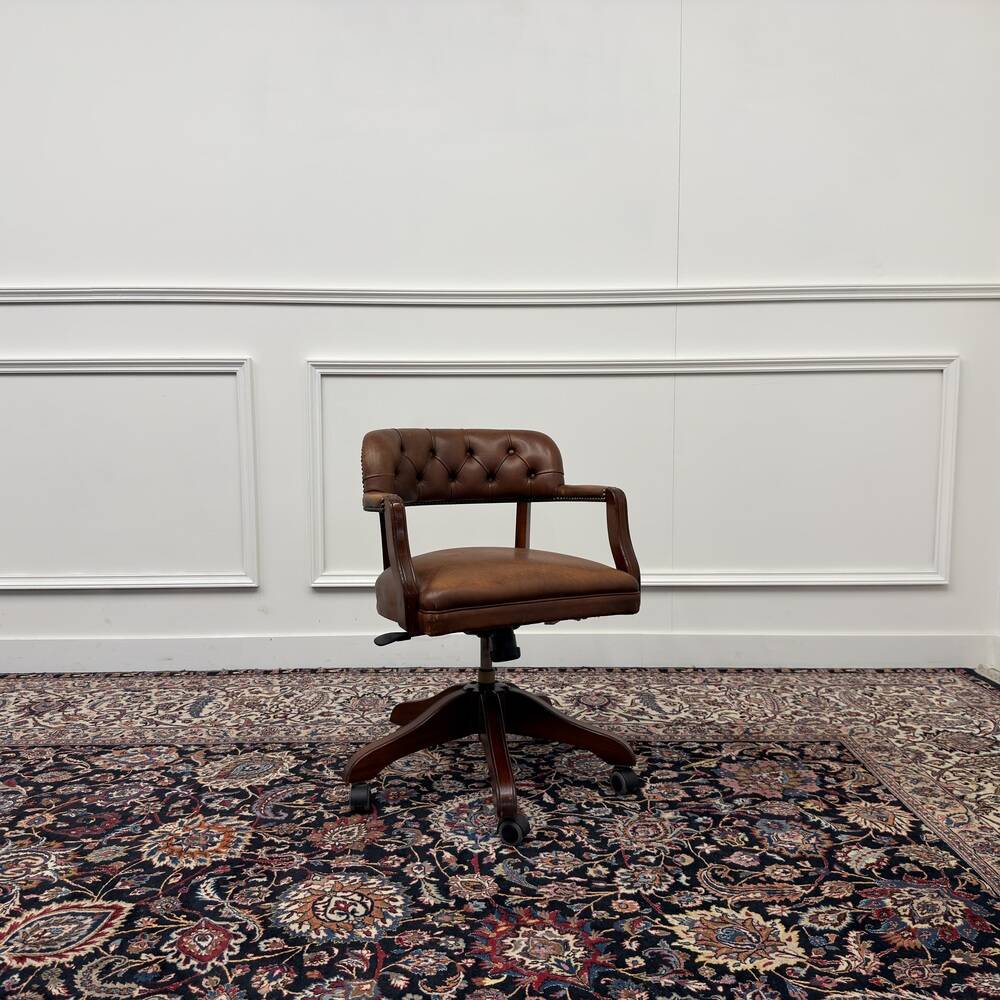 Chaise de bureau Chesterfield Wade en cuir marron