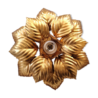 Vintage flower sconce