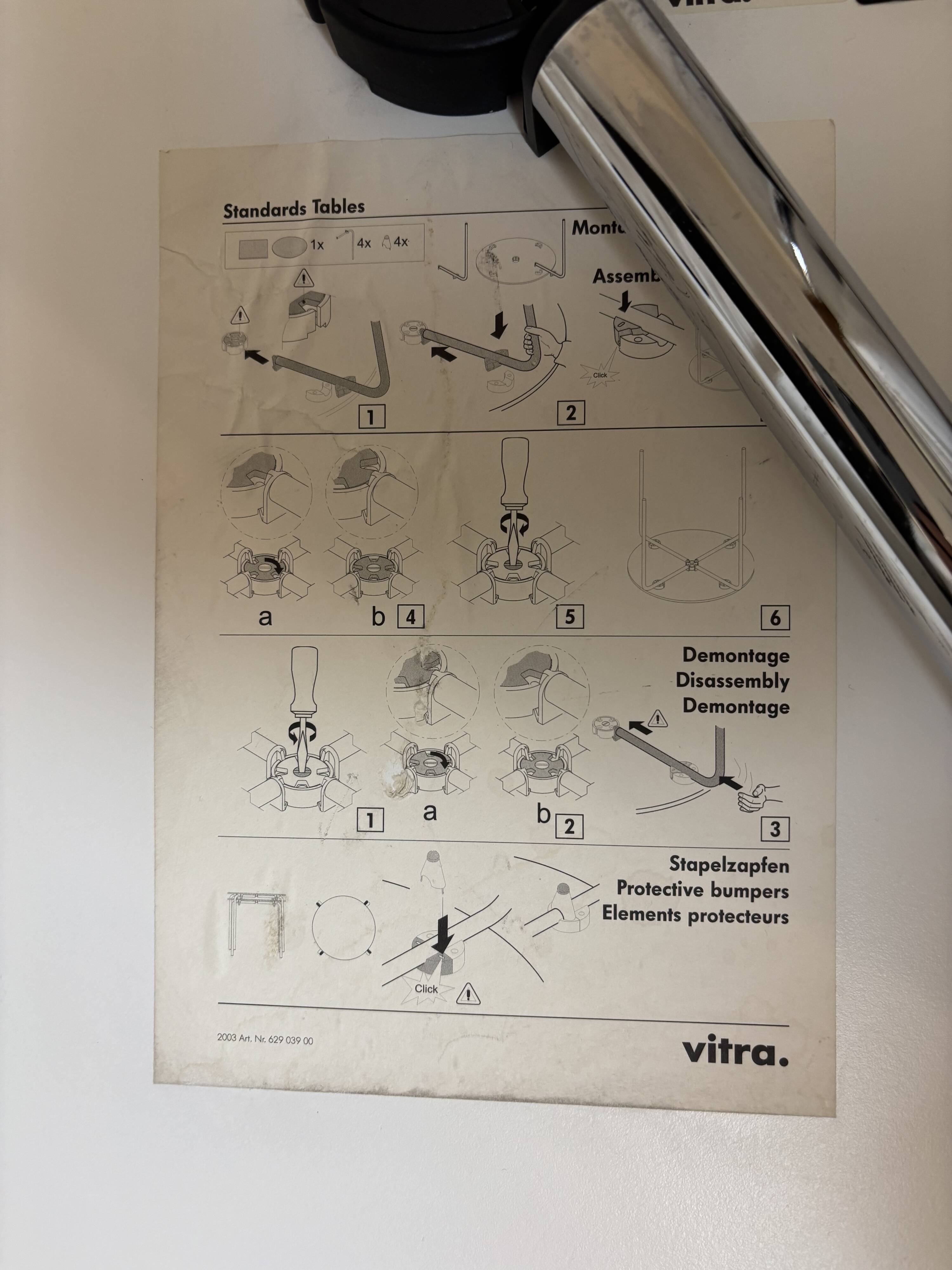 Vitra Hal table, Jasper Morrison 2005