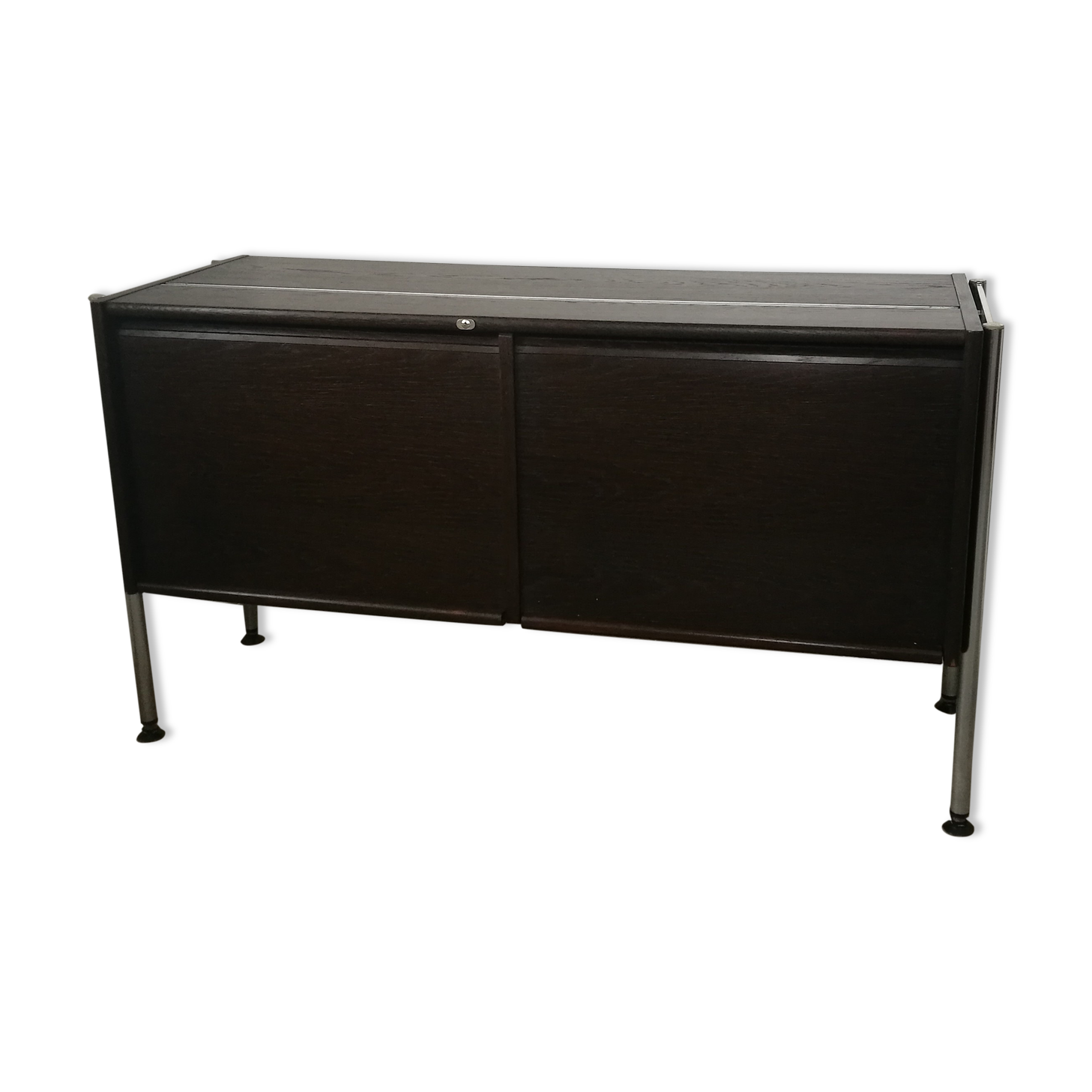 Curtains sideboard