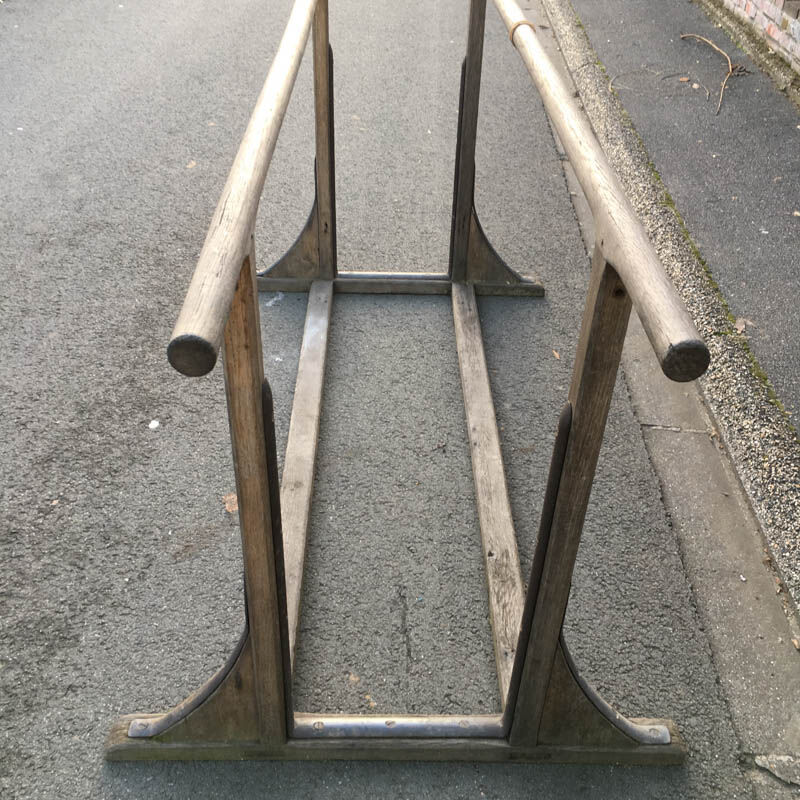 Parallel bars