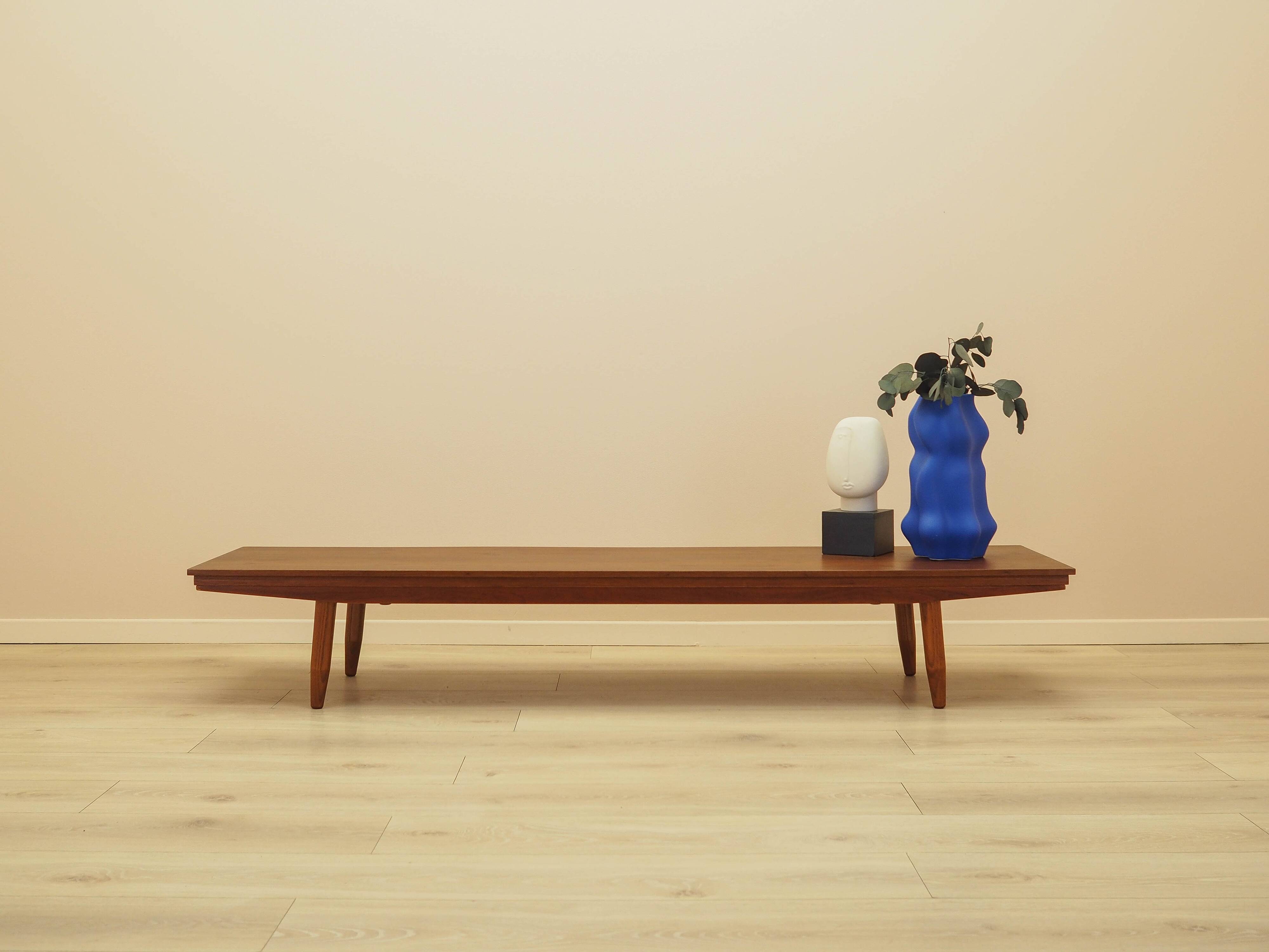 Lowboard, design danois, années 1970, fabriqué au Danemark