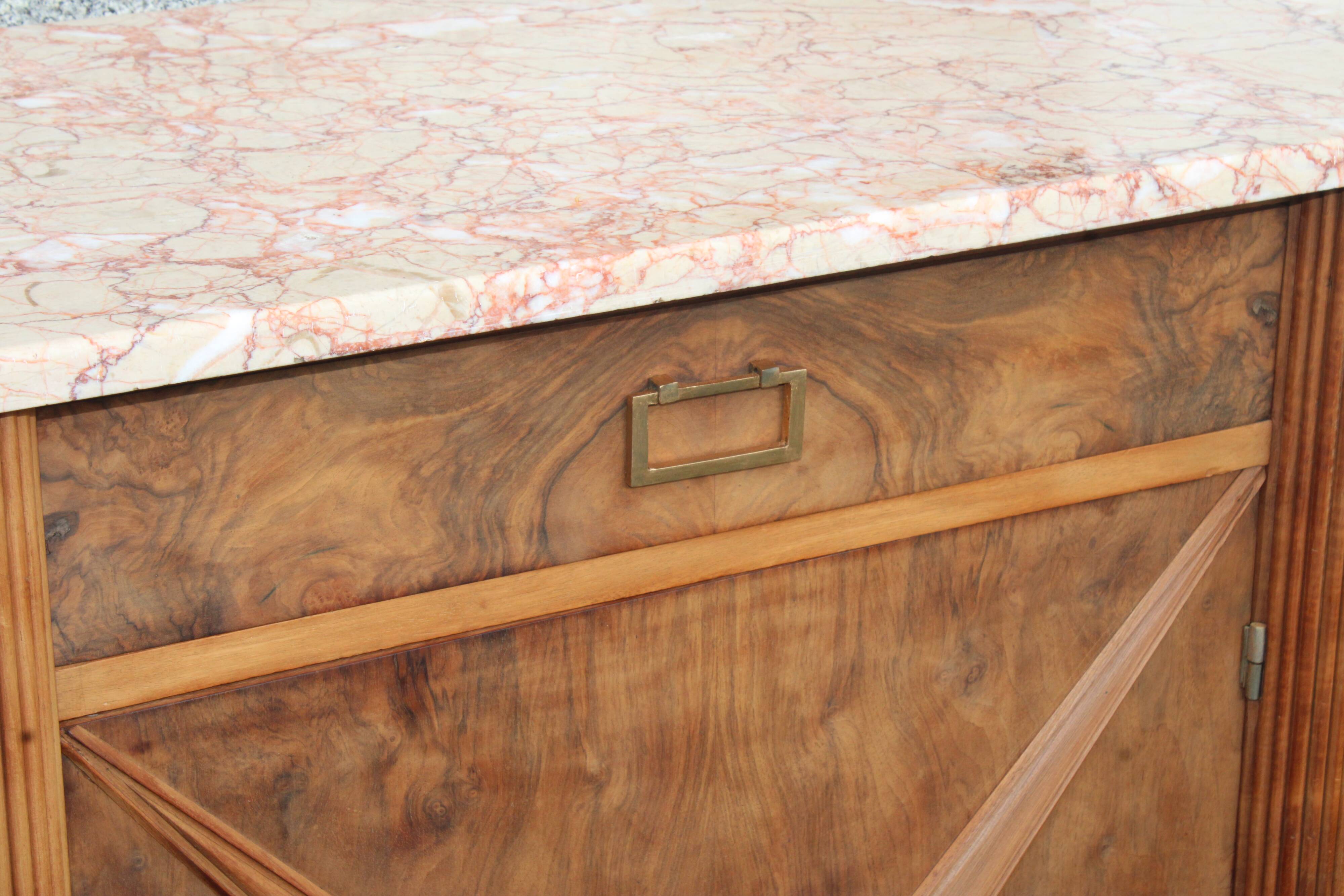 Art Deco sideboard in solid walnut and veneer – pink marble top