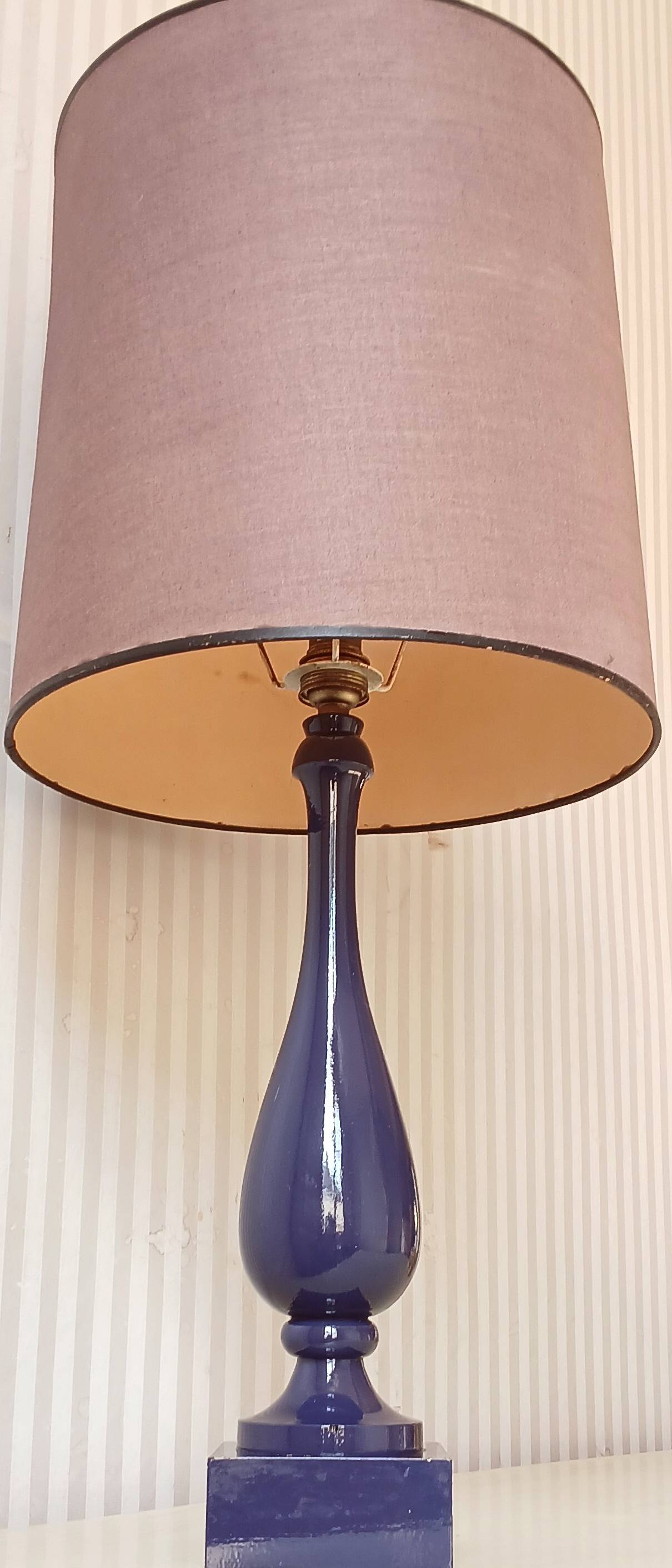 "Violet blue" lamp by Philippe Capelle, original lampshade, circa 1950