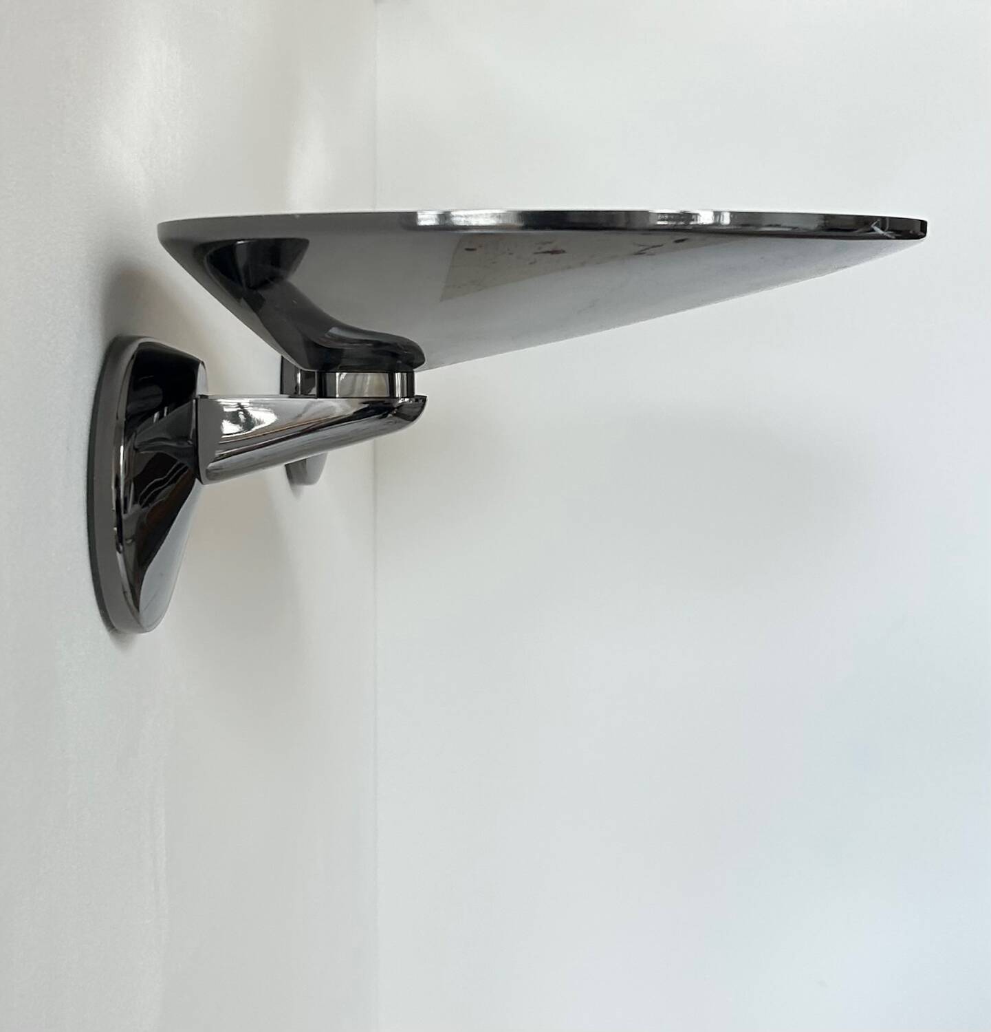 Paire d’appliques vintage, métal chromé, Italie 1970