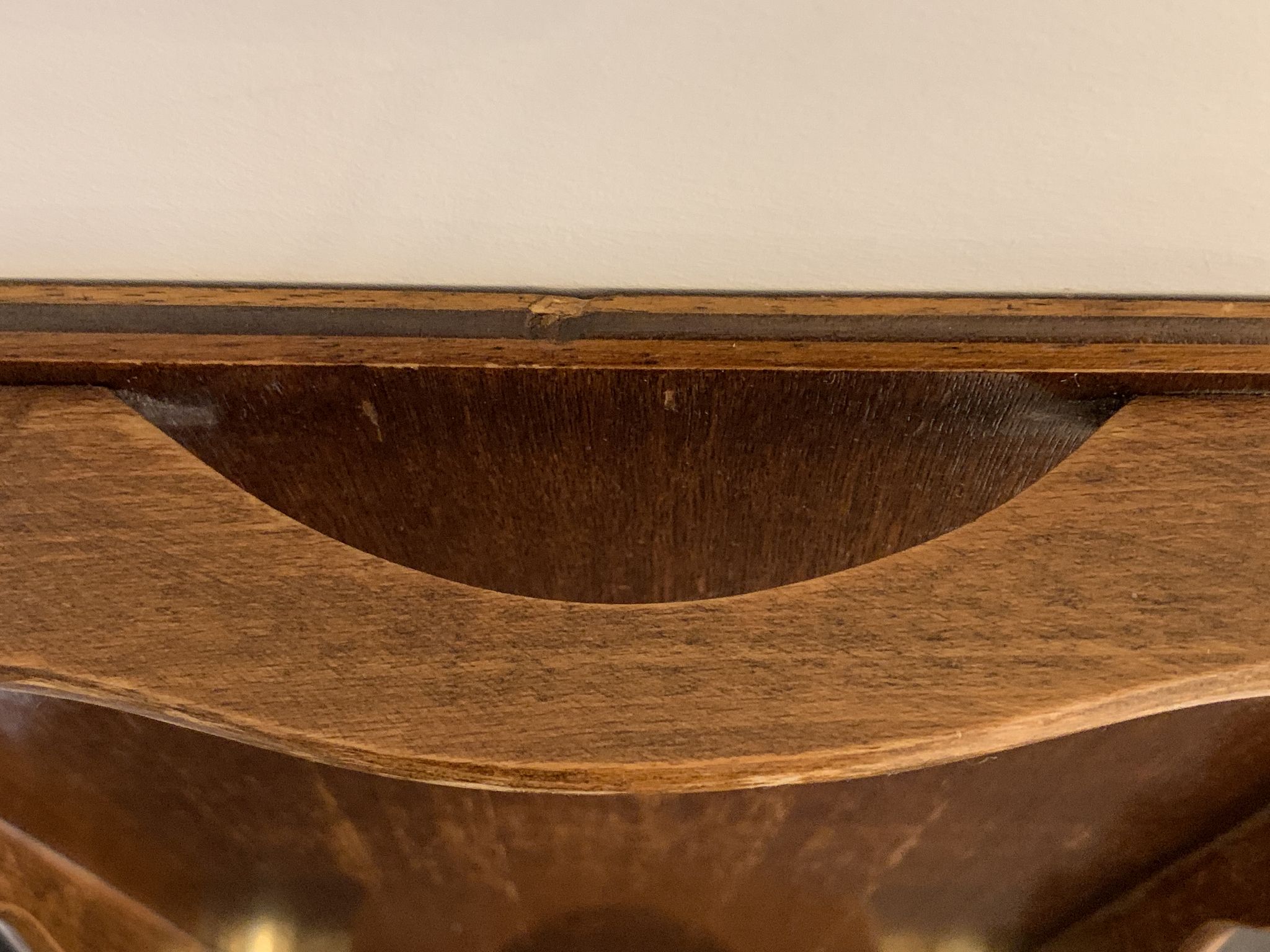 Plateau de service ancien en bois et laiton 61 x 38 cm