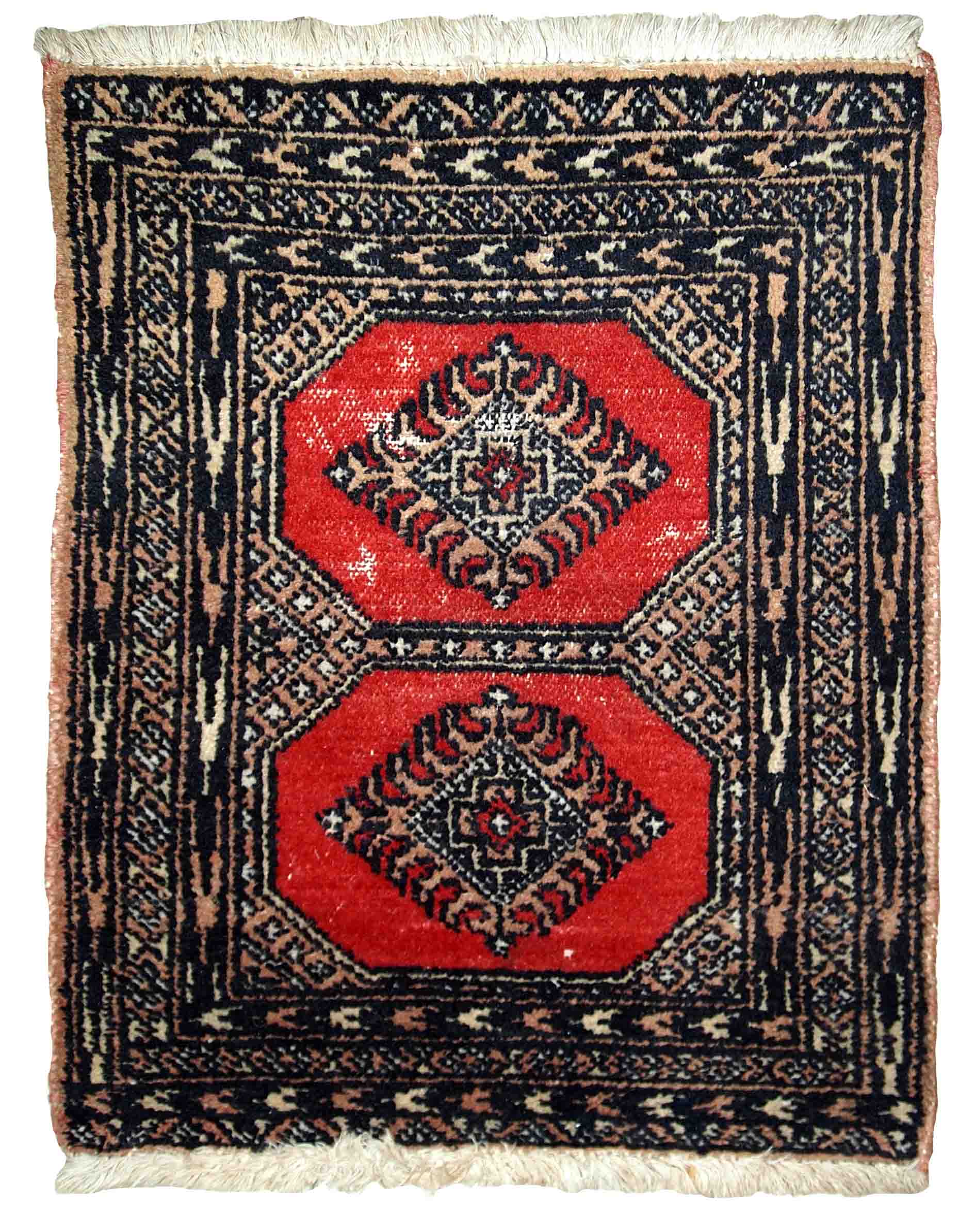 Pakistani carpet lahore handmade 45cm x 58cm 1970