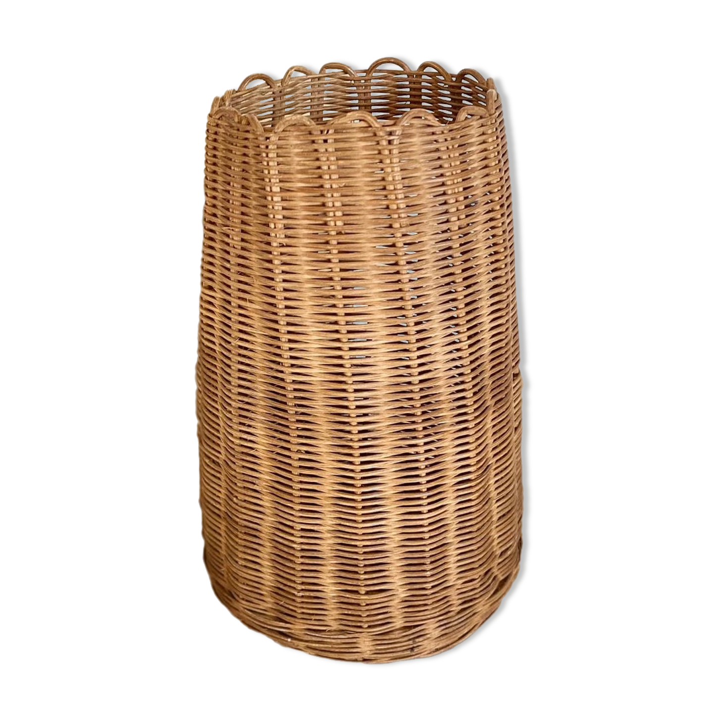Scalloped rattan vase