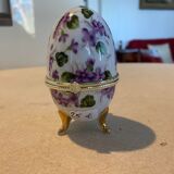 Ceramic egg