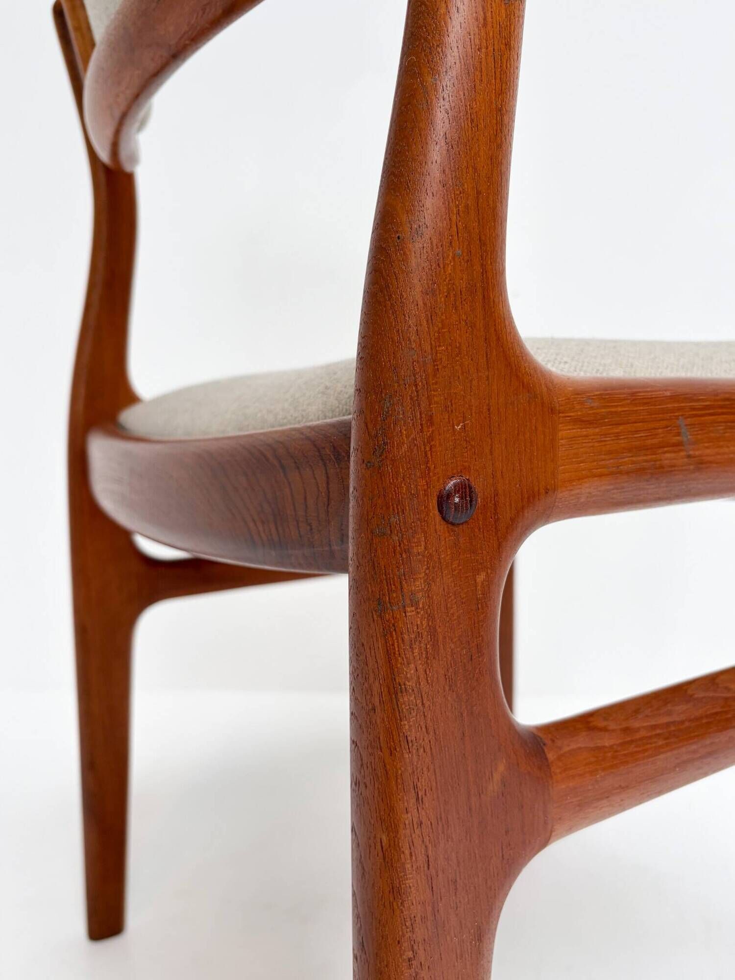 Set of 6 Danish design chairs by Johannes Andersen for Uldum, 1960s