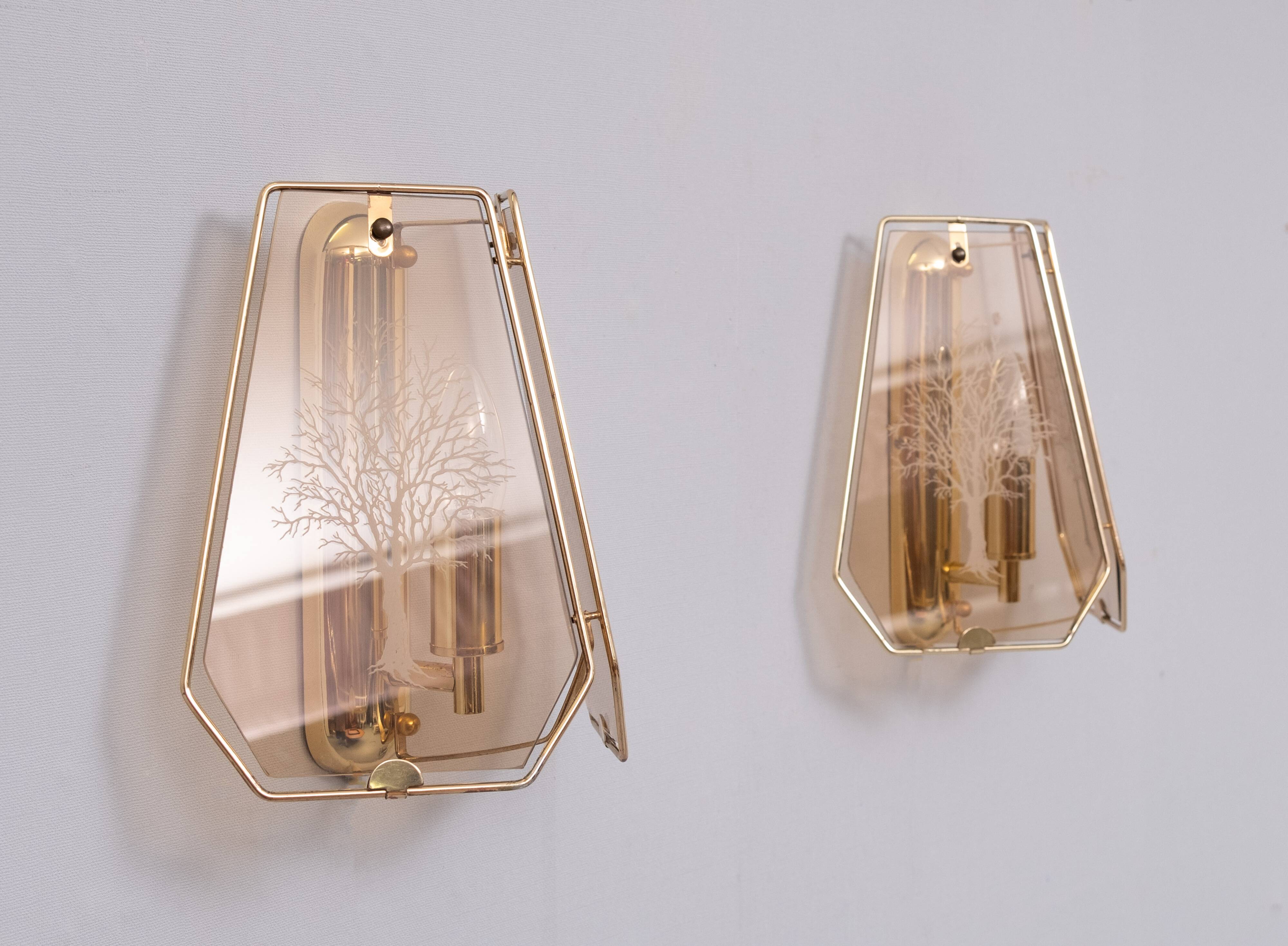 Hollywood Regency Brass Wall lamps 1970s