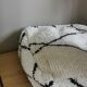 Berber pouf cover béni ouarain 100% white wool with diamonds