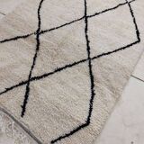 Handmade moroccan berber rug251 x 143 cm