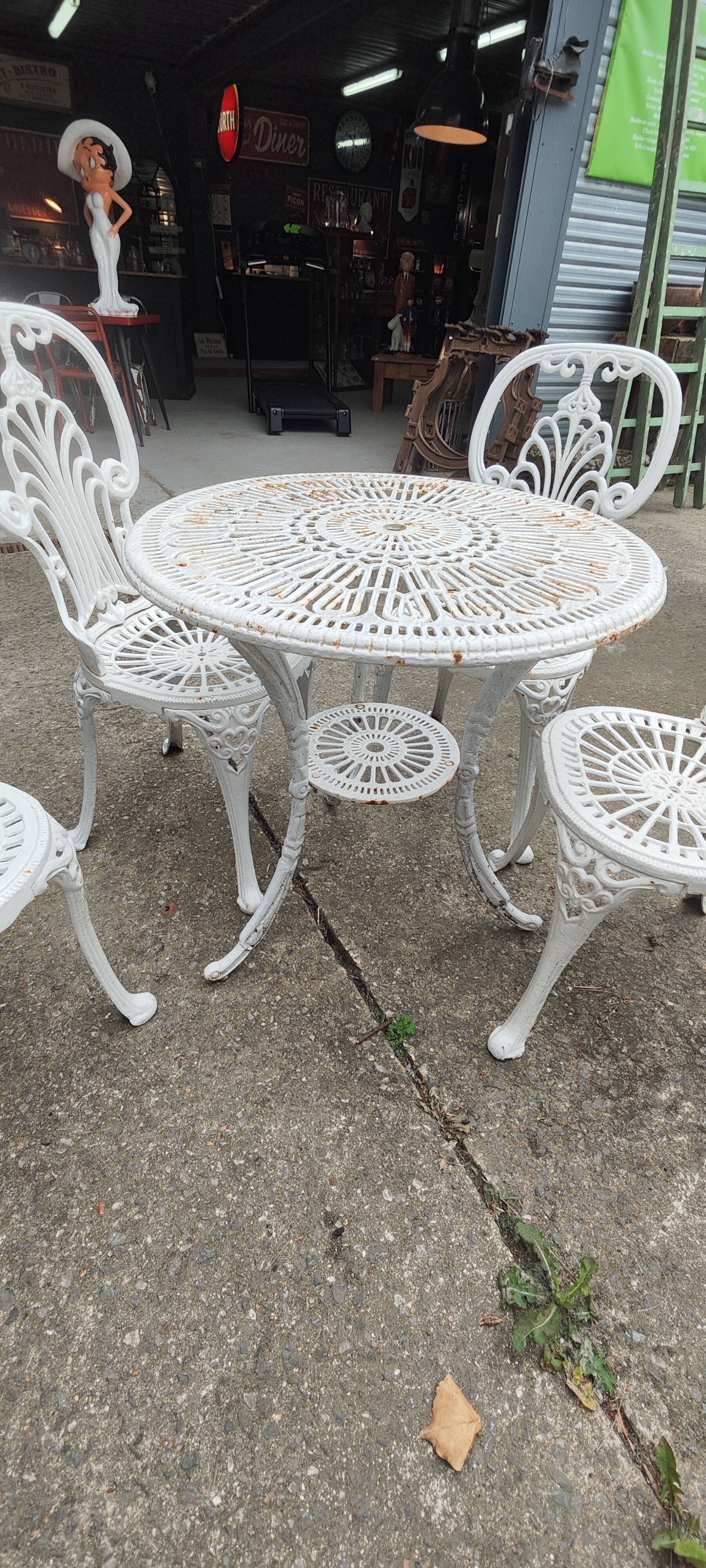 5-piece cast iron garden furniture set