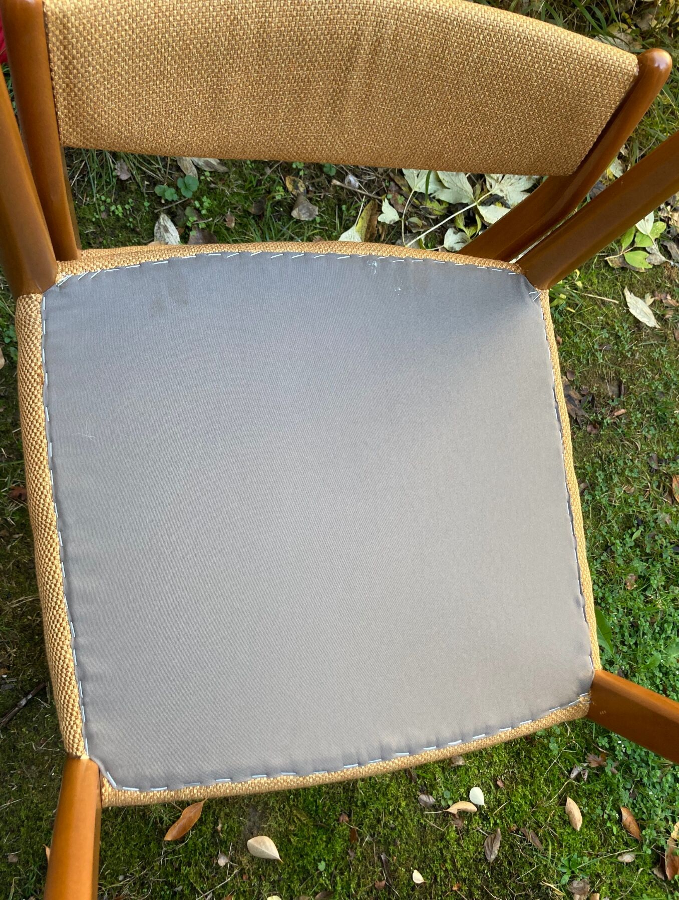 Set of 6 vintage Scandinavian chairs