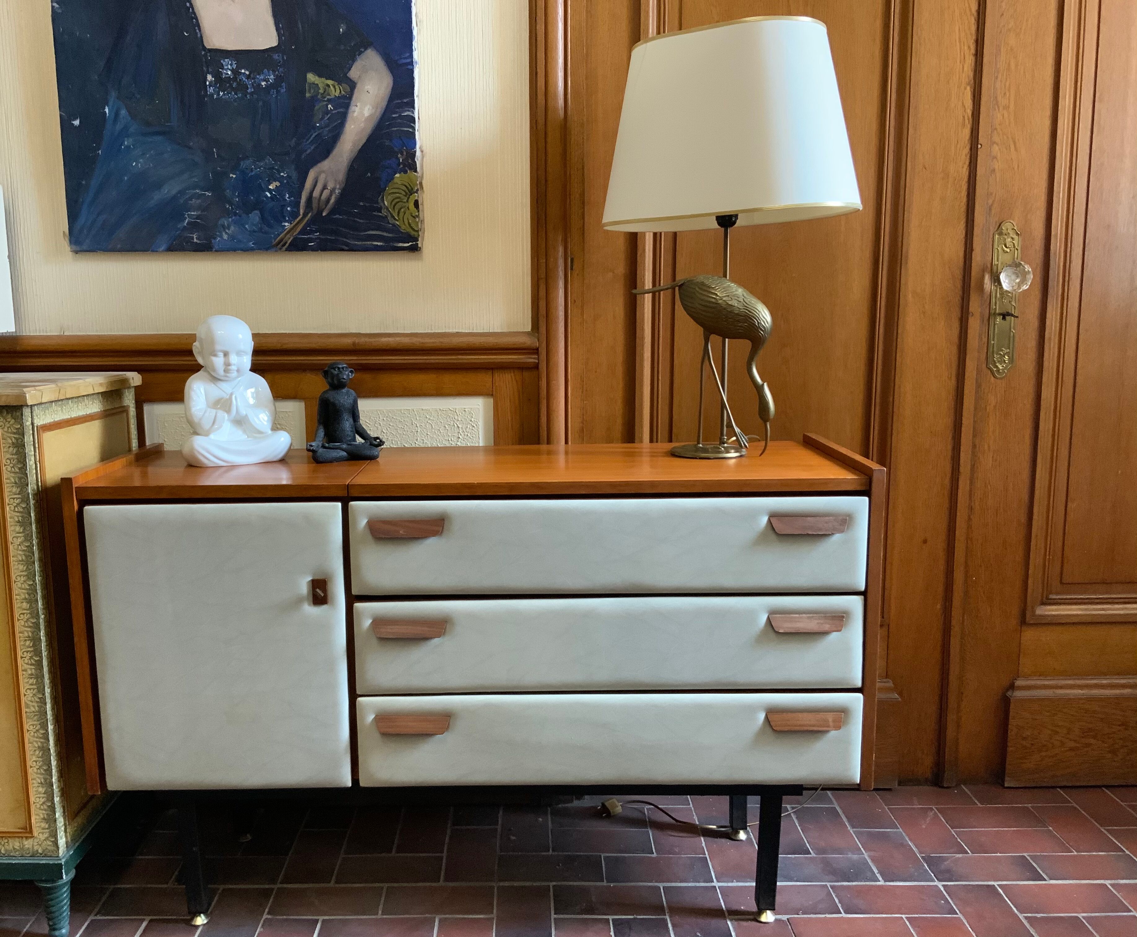 Sideboard brand Regy