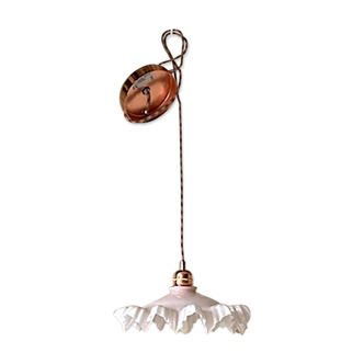 Pink opaline flake suspension