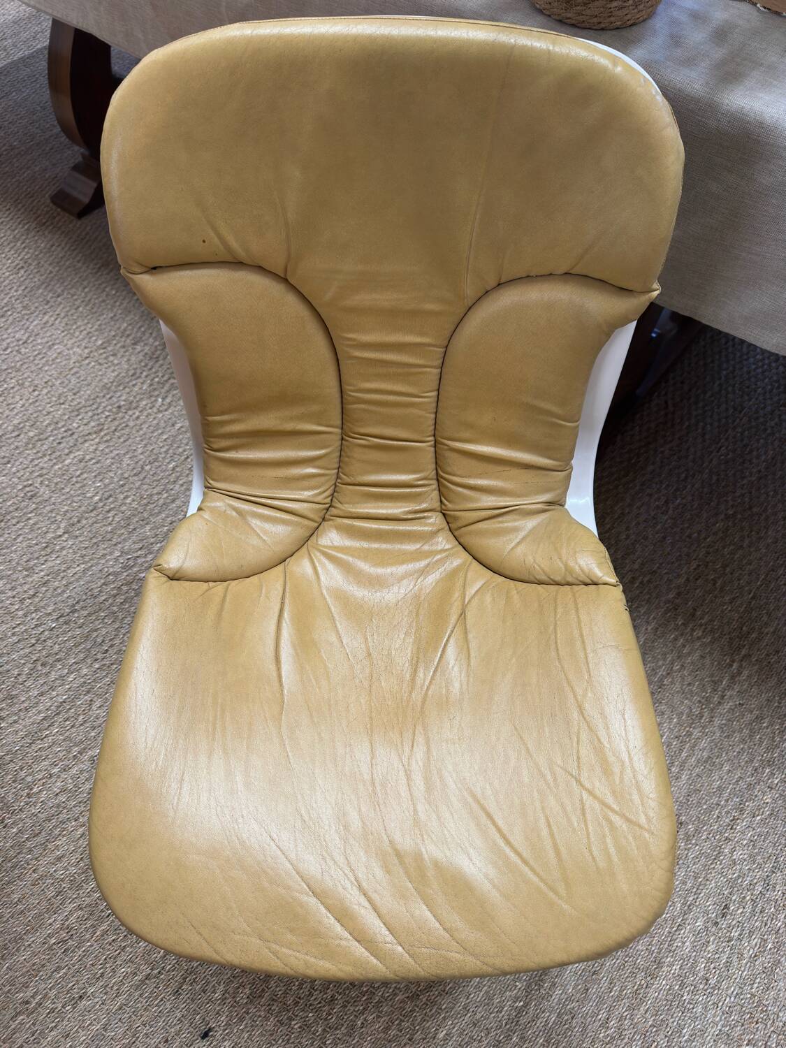 Set of 4 vintage CIDUE chairs – yellow leather – Italy