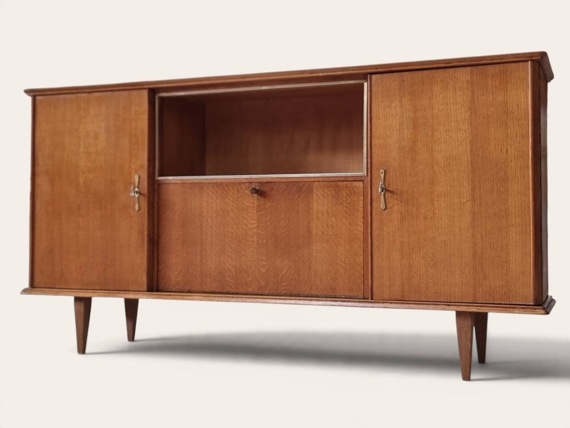 Mid-century central table