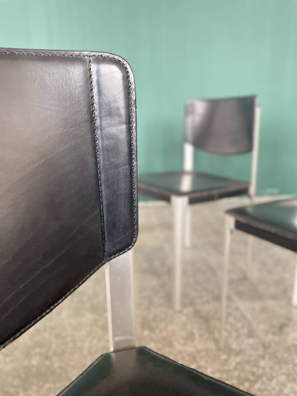 Set of 4 Matteo Grassi Postmodern Black Leather Dining Chairs, Italy, 1980s